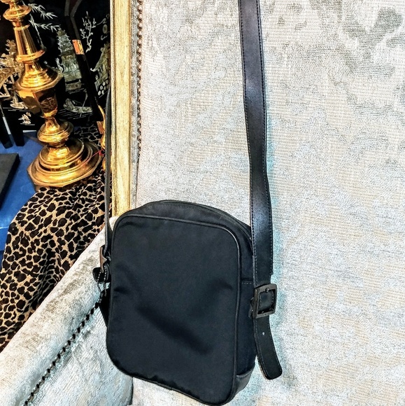 Vintage Coach nylon Crossbody messanger bag - Picture 3 of 7